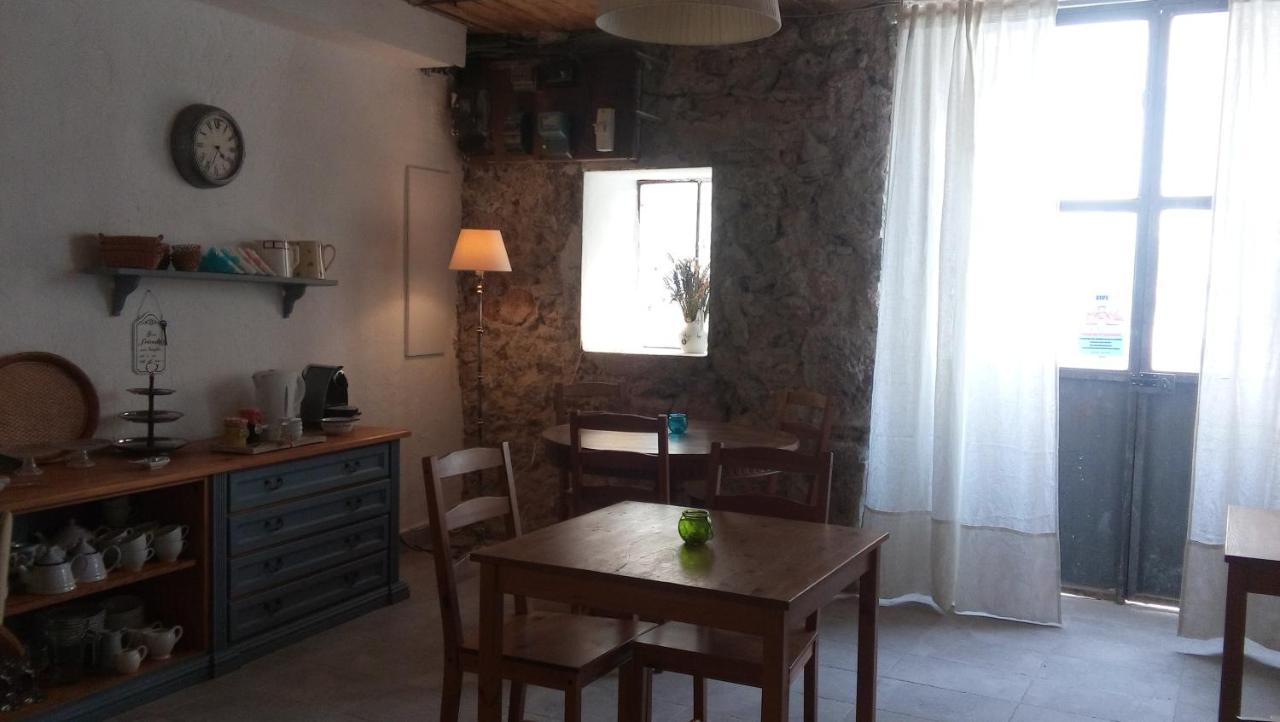 Ana'S Guest House Chambres D'Hotes Aups Dış mekan fotoğraf